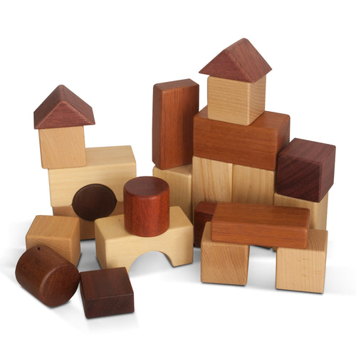 Cuburi de construit din lemn, in culori naturale